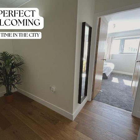 Ultra-Luxury City Centre 2 Bed Apartment, With Free Parking Cardiff Exterior foto