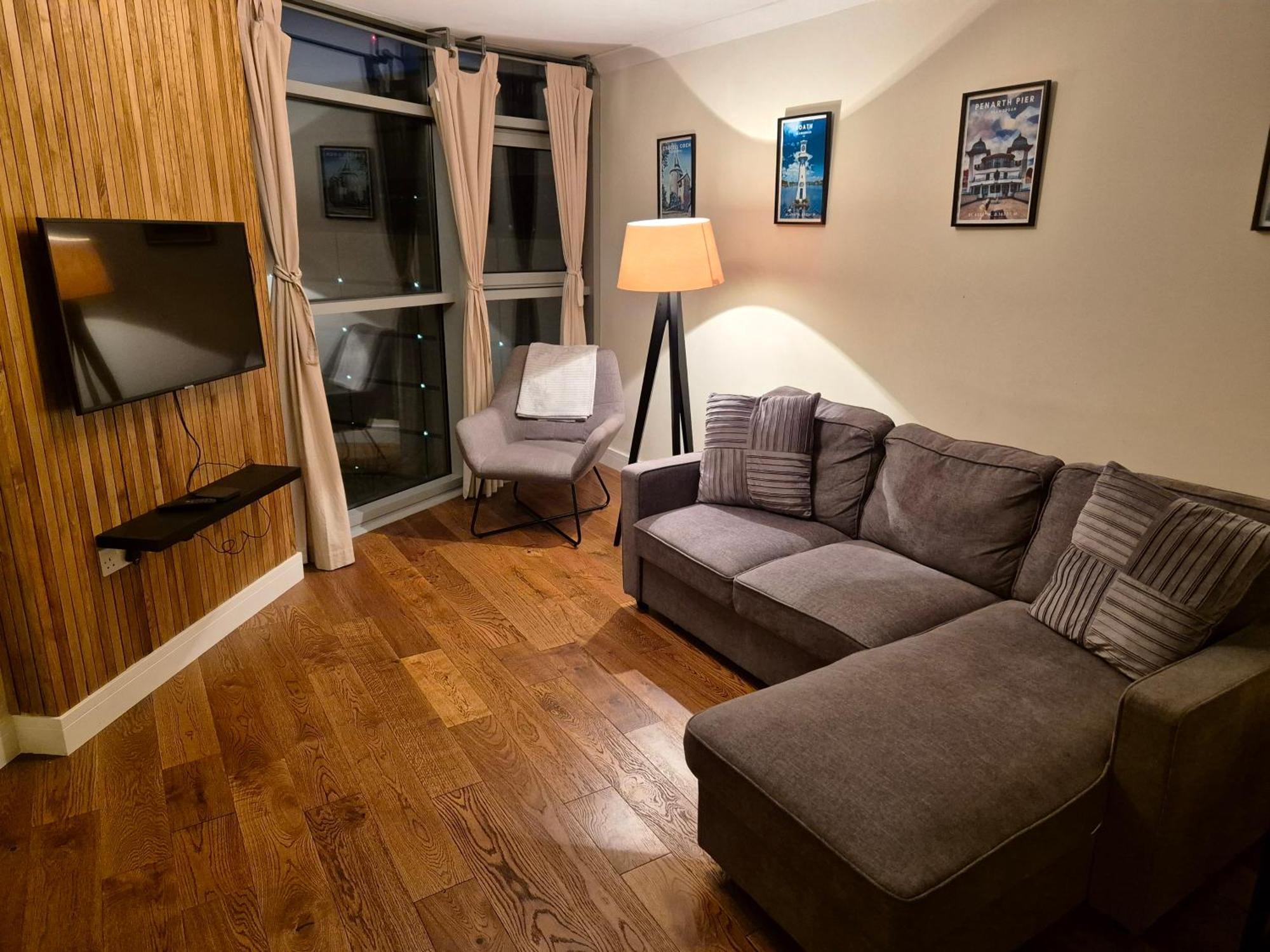 Ultra-Luxury City Centre 2 Bed Apartment, With Free Parking Cardiff Exterior foto